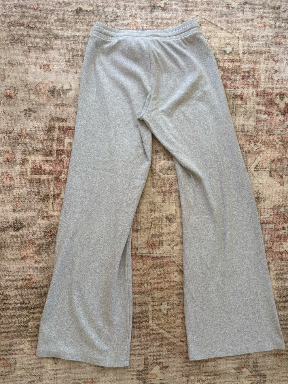 Aritzia TNA HomeStretch Pants - Picture 5 of 5